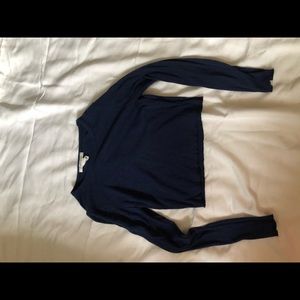 Long sleeve crop top